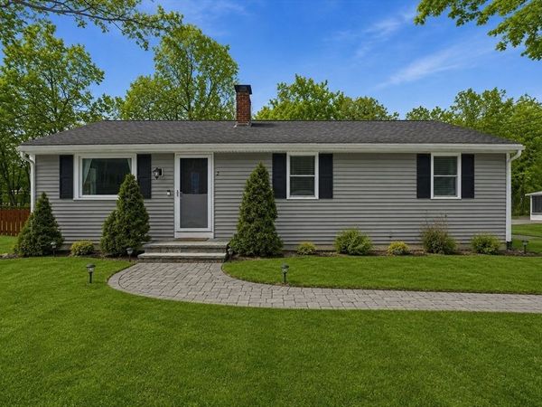 2 Hemenway Road, Framingham, MA 01701
