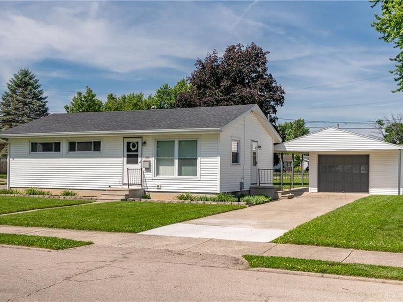 810 Meadow Lane, Troy, OH 45373 Photo 1
