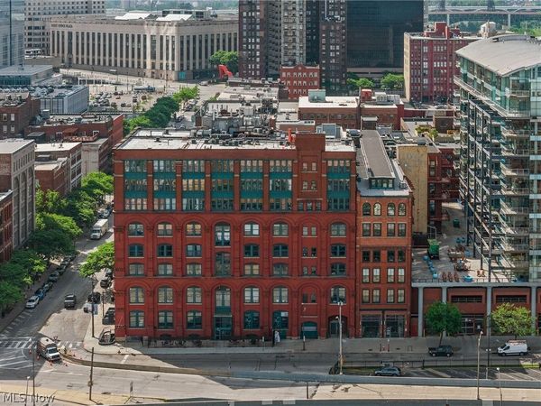 635 W Lakeside Avenue , Unit 402, Cleveland, OH 44113