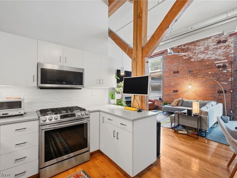 635 W Lakeside Avenue , Unit 402, Cleveland, OH 44113 Photo 13