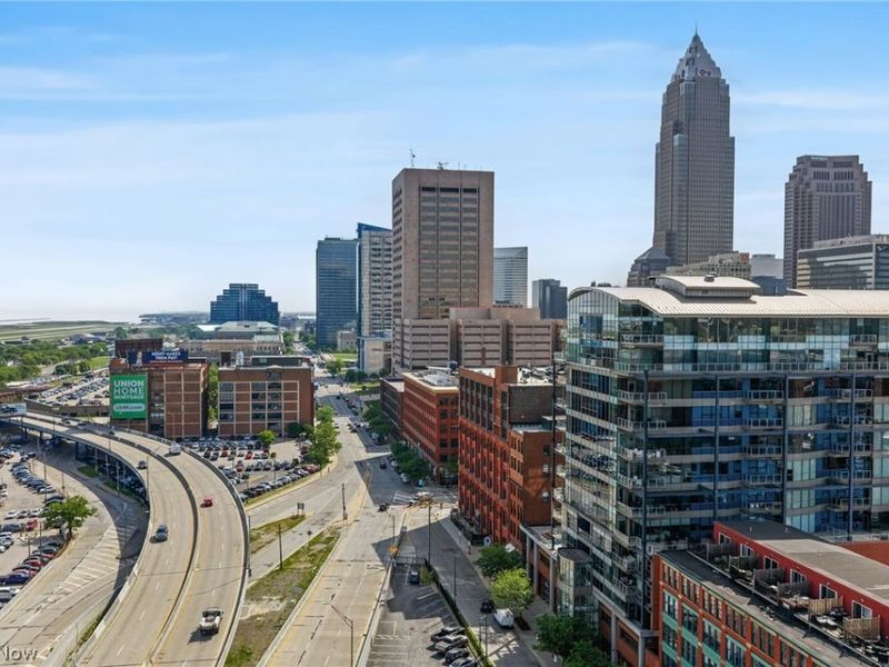 635 W Lakeside Avenue , Unit 402, Cleveland, OH 44113 Photo 39