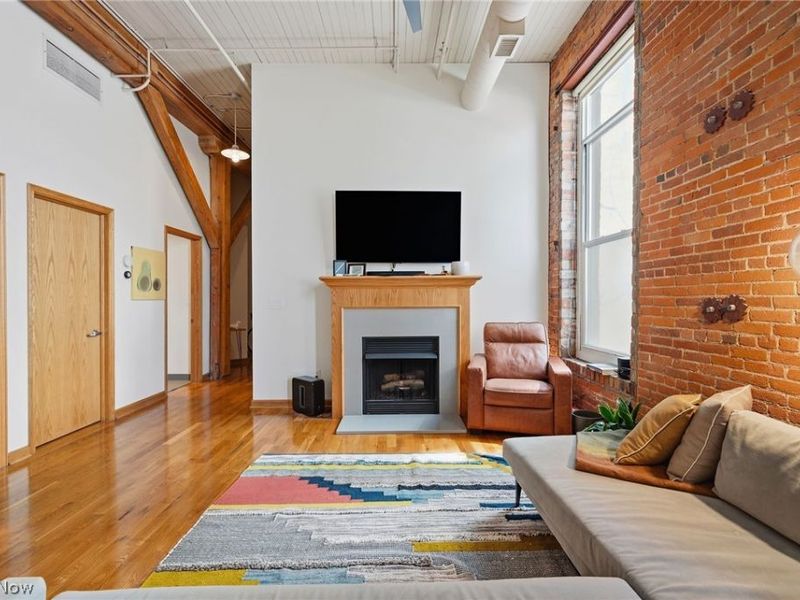 635 W Lakeside Avenue , Unit 402, Cleveland, OH 44113 Photo 8