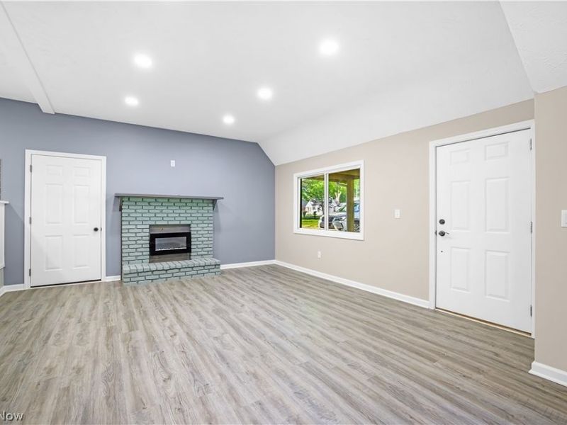 3961 Klein Avenue , Stow, OH 44224 Photo 5