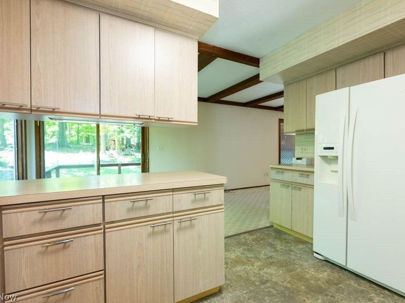 7360 Ledgewood Drive, Kirtland, OH 44094 Photo 10