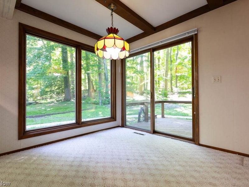 7360 Ledgewood Drive, Kirtland, OH 44094 Photo 11