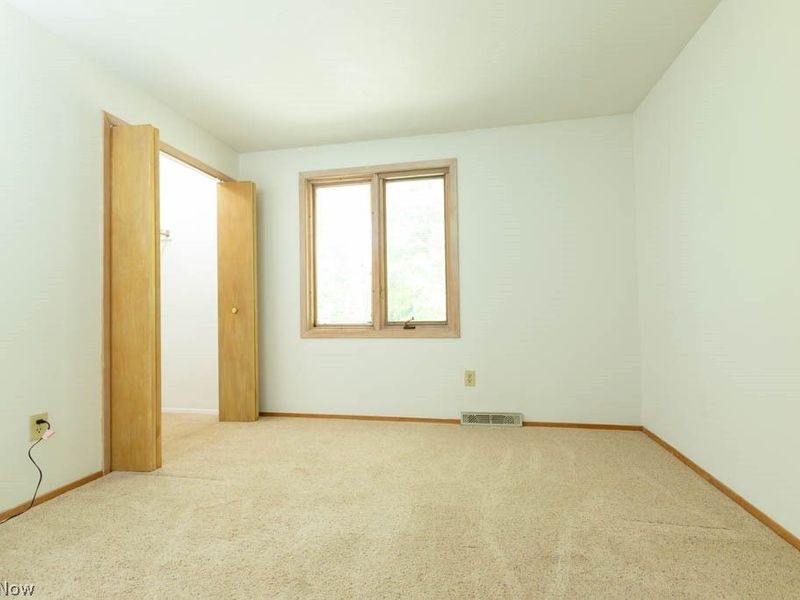 7360 Ledgewood Drive, Kirtland, OH 44094 Photo 24