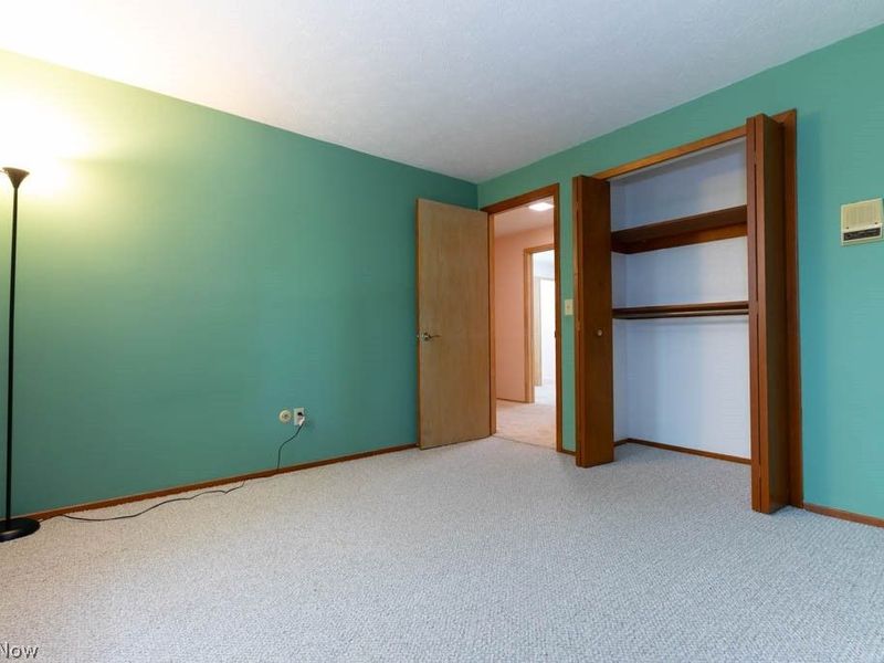 7360 Ledgewood Drive, Kirtland, OH 44094 Photo 31