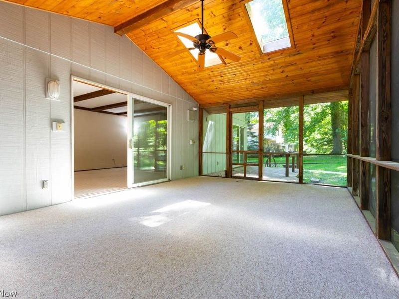 7360 Ledgewood Drive, Kirtland, OH 44094 Photo 4