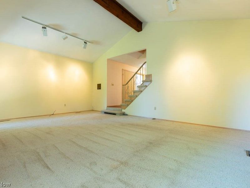 7360 Ledgewood Drive, Kirtland, OH 44094 Photo 8