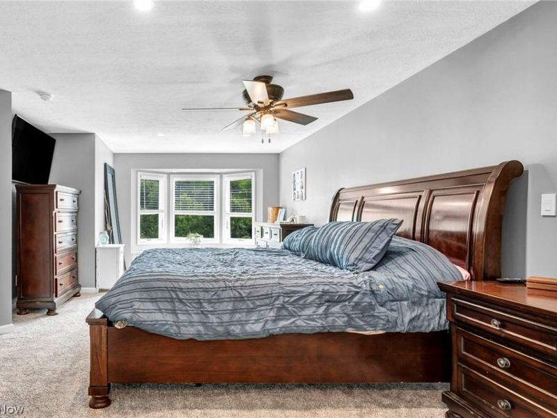 12100 Hoover Avenue NW, Uniontown, OH 44685 Photo 19