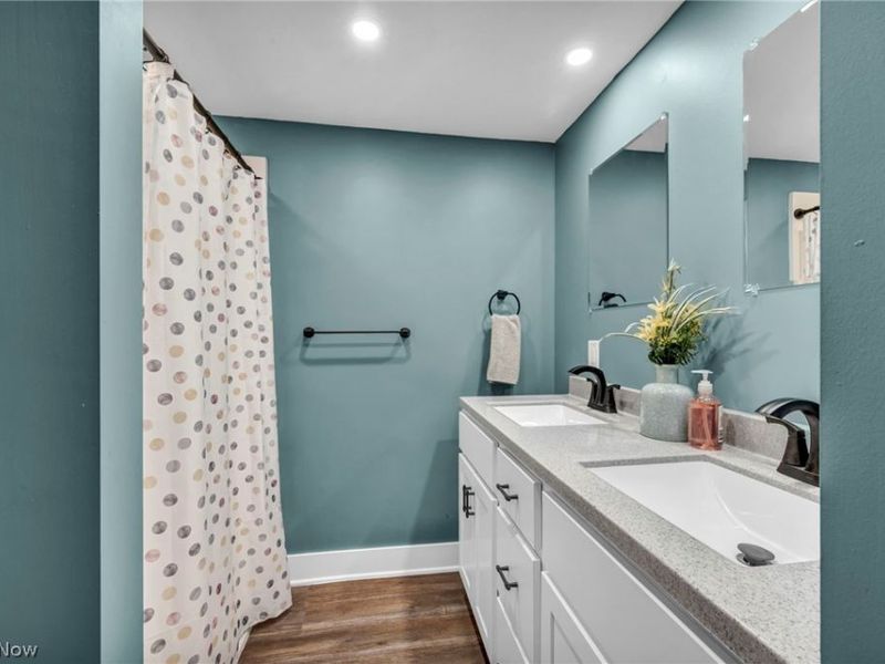 12100 Hoover Avenue NW, Uniontown, OH 44685 Photo 23