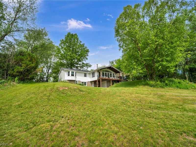 12100 Hoover Avenue NW, Uniontown, OH 44685 Photo 38