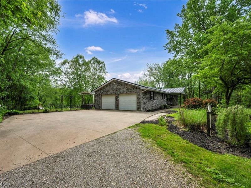 12100 Hoover Avenue NW, Uniontown, OH 44685 Photo 39