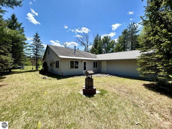 5510 Ridge Road, Luzerne, MI 48636