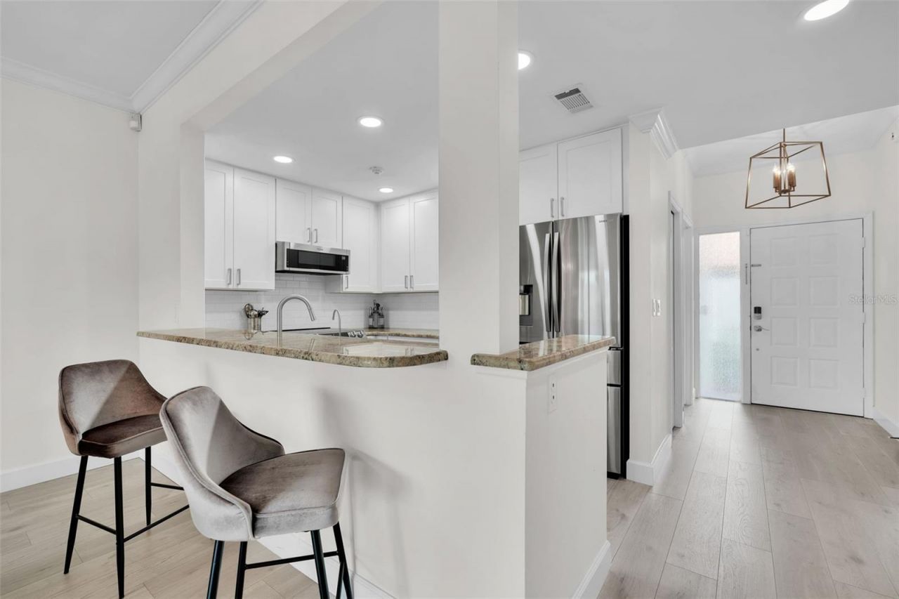 862 Hudson Avenue , Unit 862, Sarasota, FL 34236 Photo