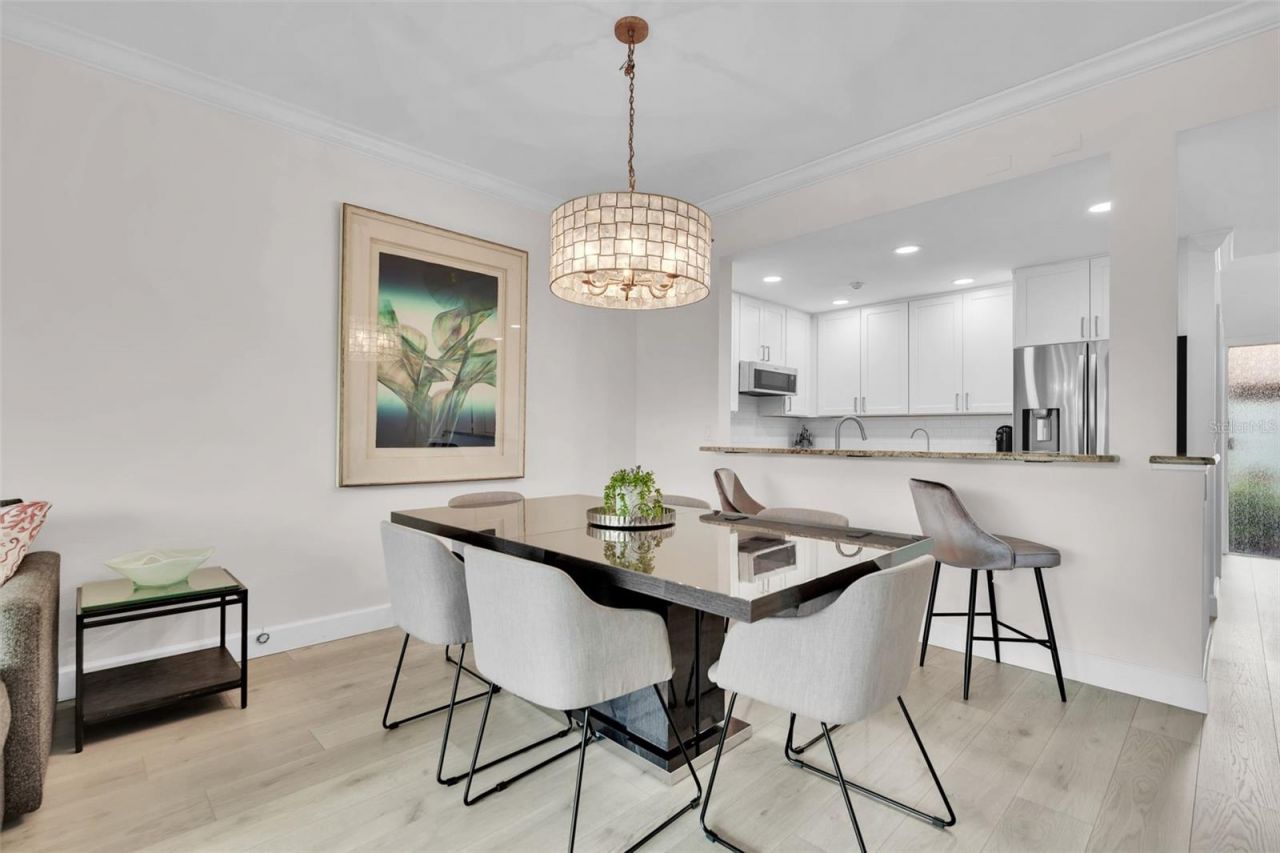 862 Hudson Avenue , Unit 862, Sarasota, FL 34236 Photo