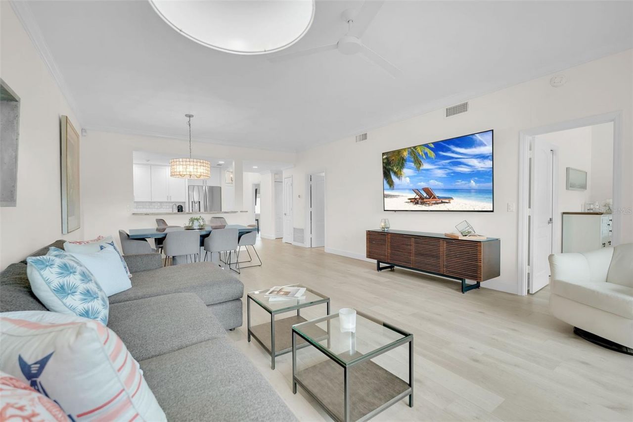 862 Hudson Avenue , Unit 862, Sarasota, FL 34236 Photo