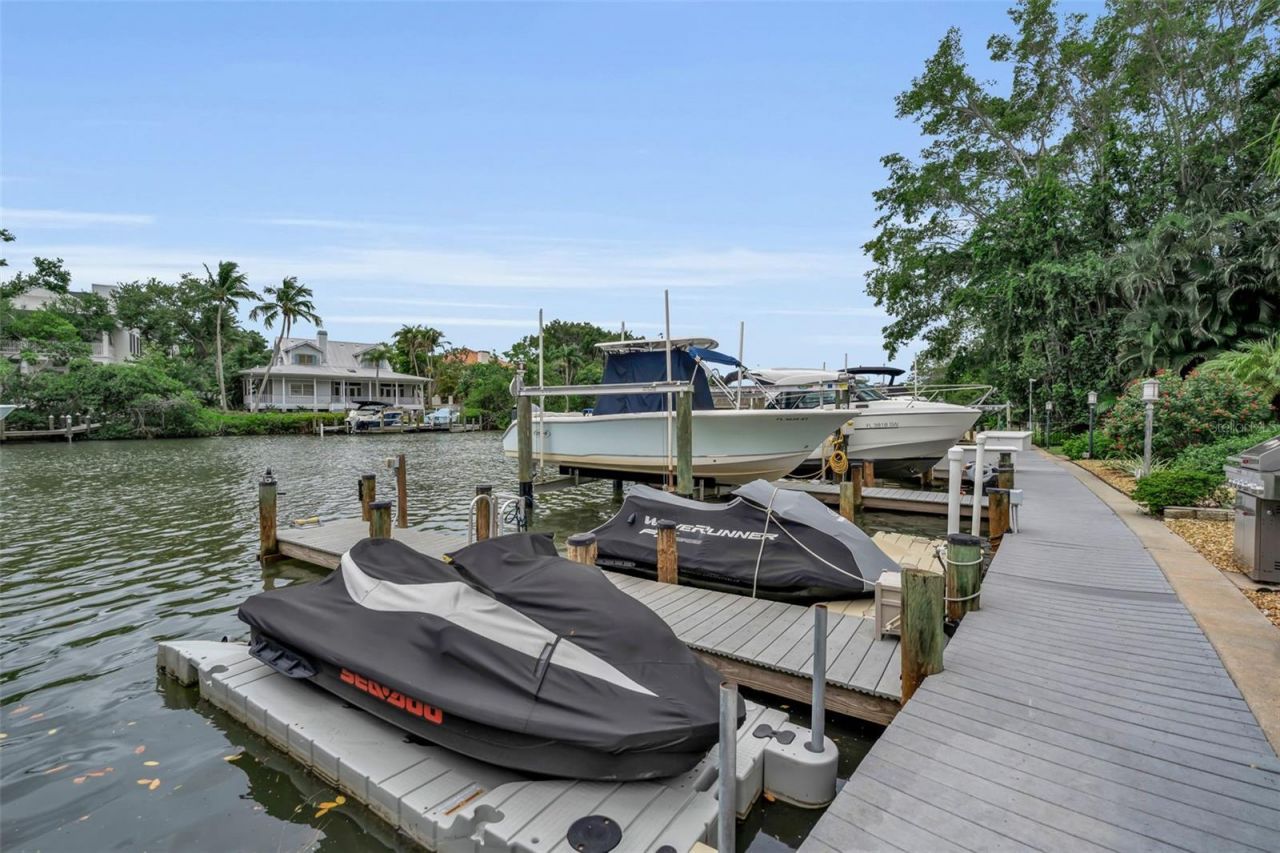 862 Hudson Avenue , Unit 862, Sarasota, FL 34236 Photo