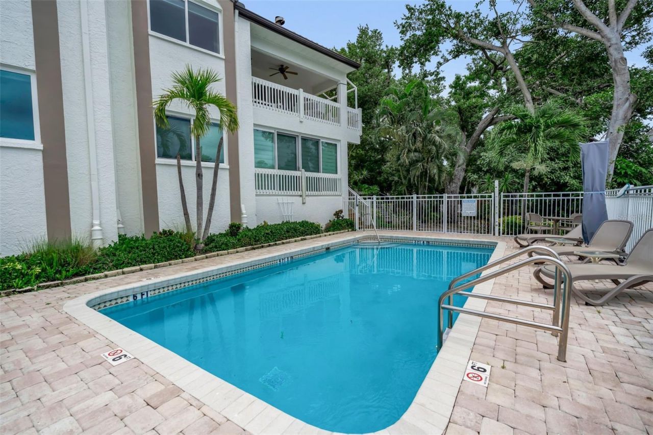 862 Hudson Avenue , Unit 862, Sarasota, FL 34236 Photo