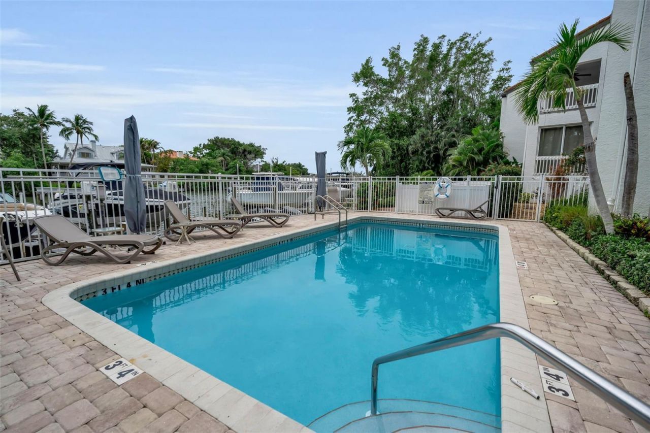 862 Hudson Avenue , Unit 862, Sarasota, FL 34236 Photo