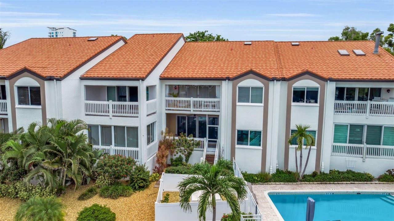 862 Hudson Avenue , Unit 862, Sarasota, FL 34236 Photo