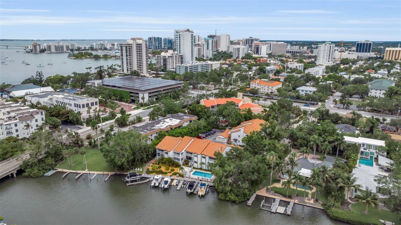 862 Hudson Avenue , Unit 862, Sarasota, FL 34236 Photo
