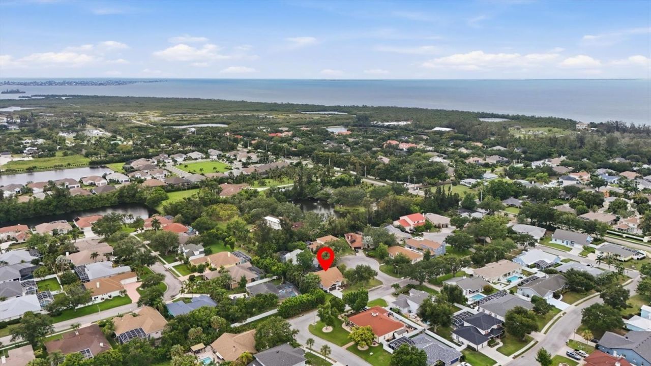 9114 16th Avenue Circle Nw, Bradenton, FL 34209 Photo