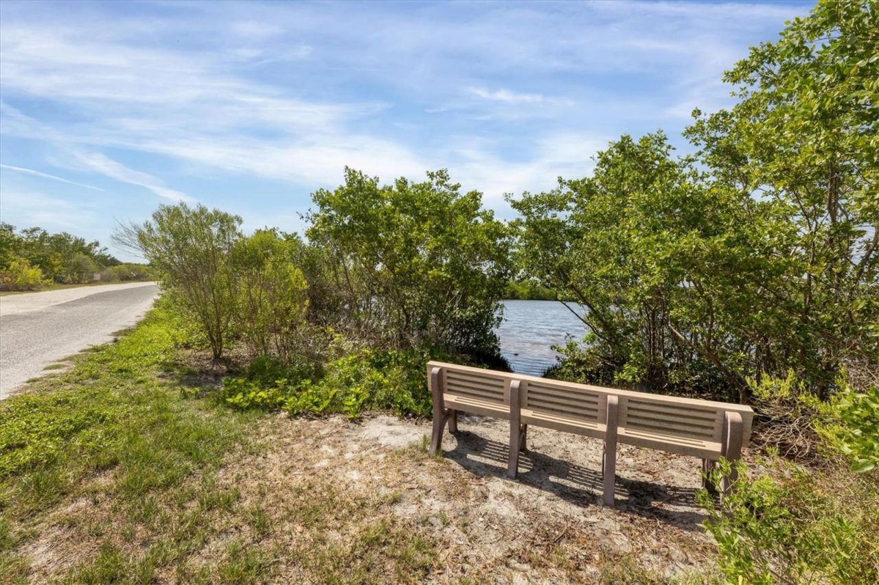 9114 16th Avenue Circle Nw, Bradenton, FL 34209 Photo