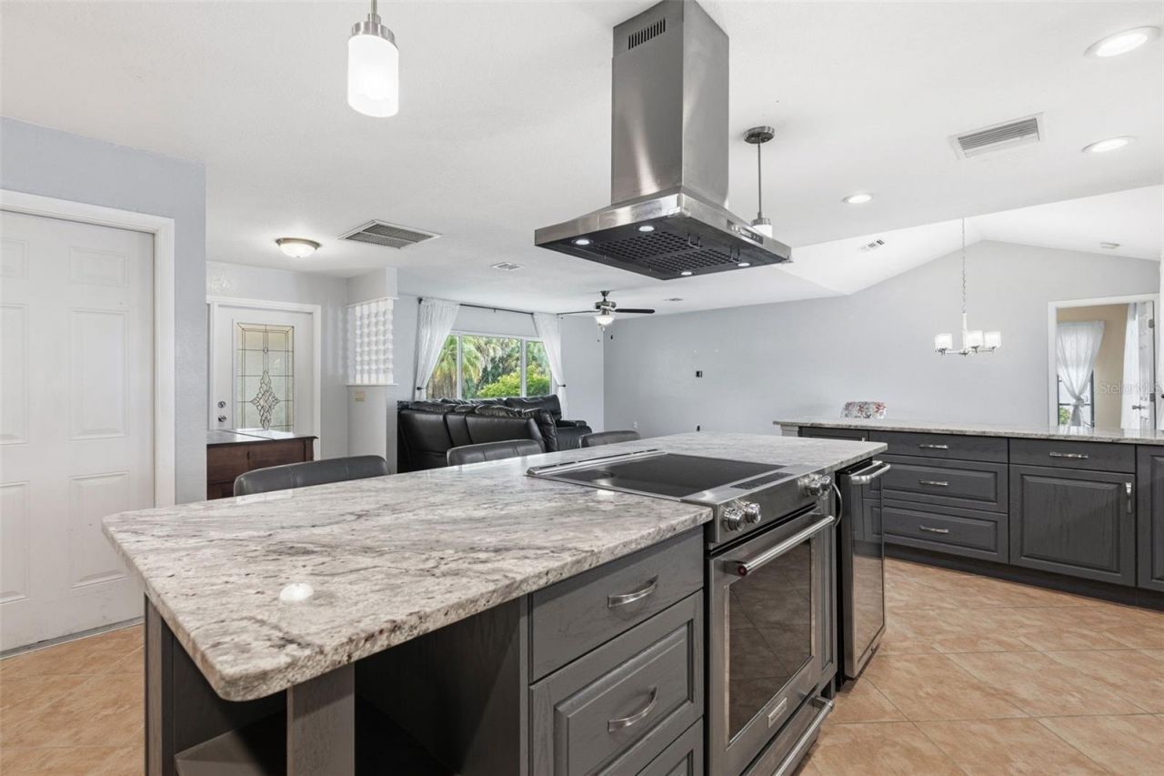 18682 Ashcroft Circle, Port Charlotte, FL 33948 Photo