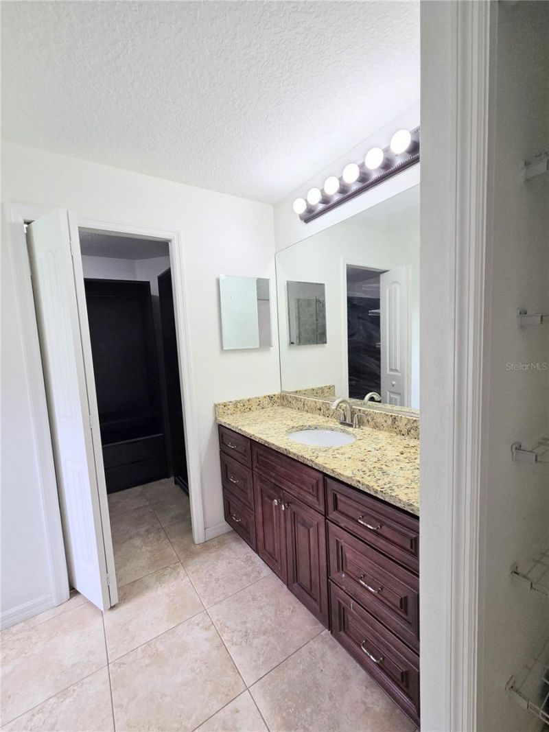 302 San Lorenzo Court, Bradenton, FL 34208 Photo