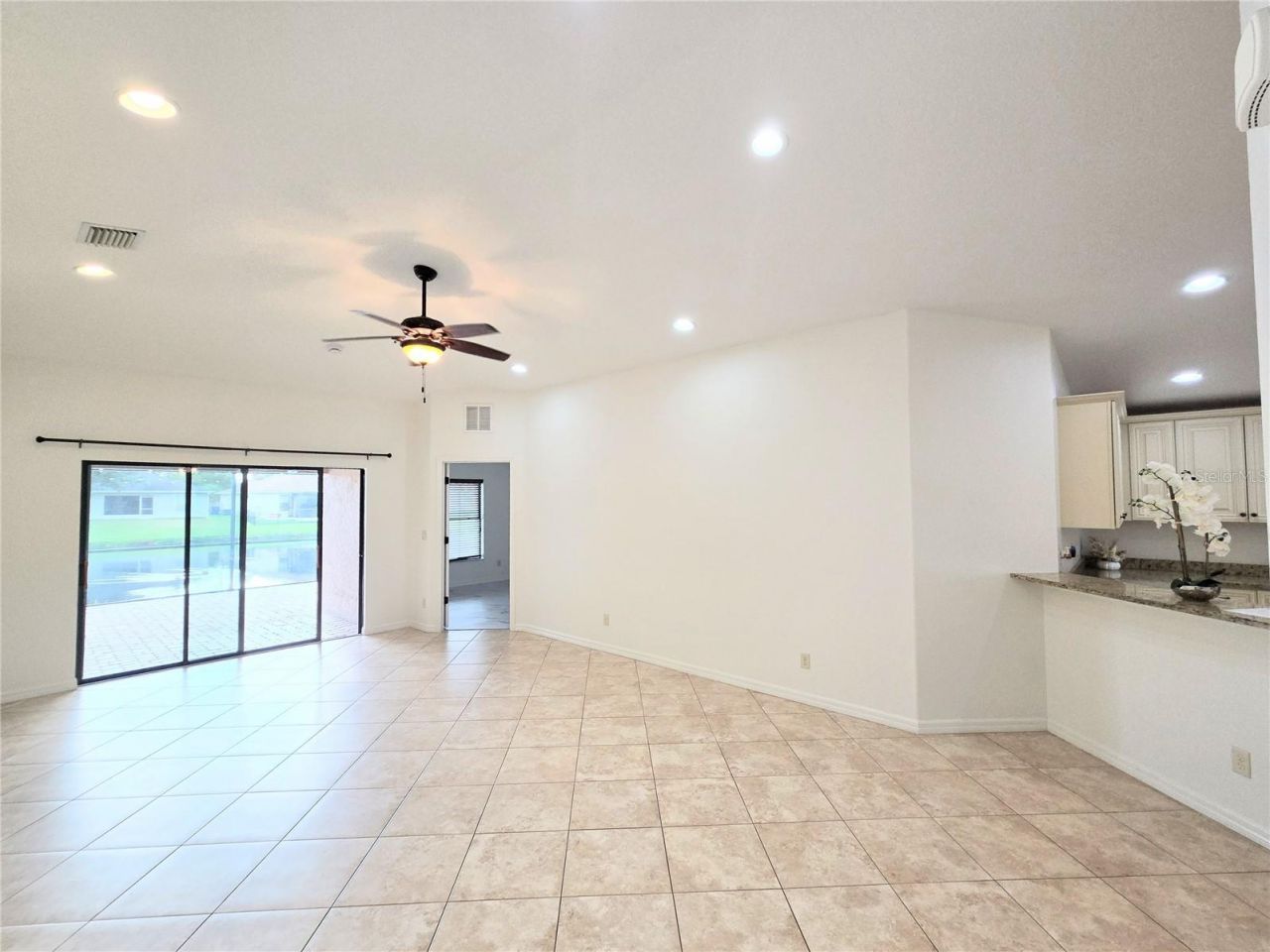 302 San Lorenzo Court, Bradenton, FL 34208 Photo