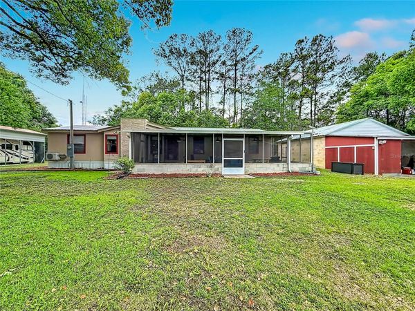 4300 NE 132ND COURT , SILVER SPRINGS, FL 34488