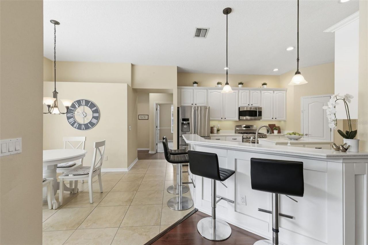 11902 Wandsworth Drive, Tampa, FL 33626 Photo