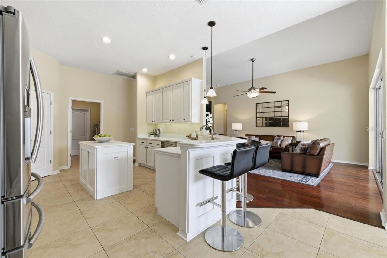 11902 Wandsworth Drive, Tampa, FL 33626 Photo