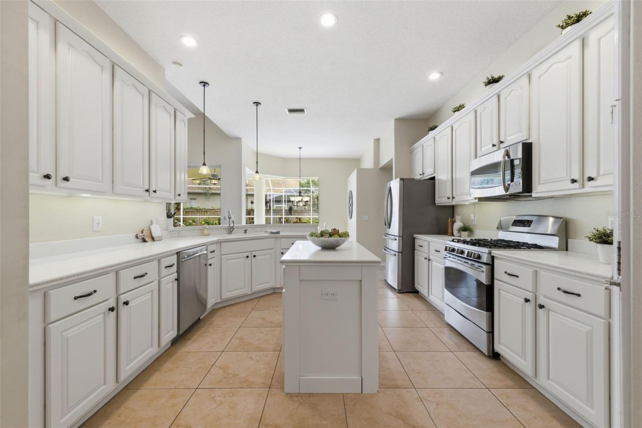 11902 Wandsworth Drive, Tampa, FL 33626 Photo