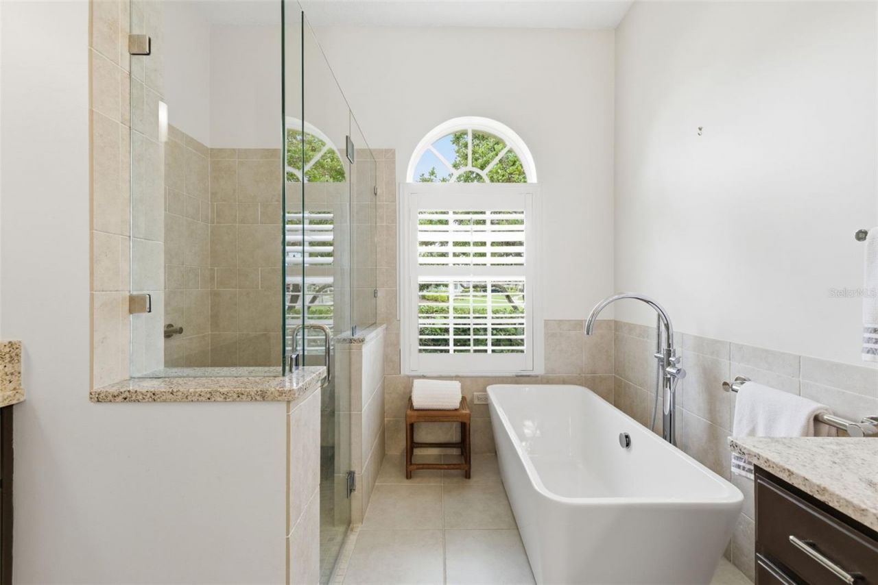 11902 Wandsworth Drive, Tampa, FL 33626 Photo