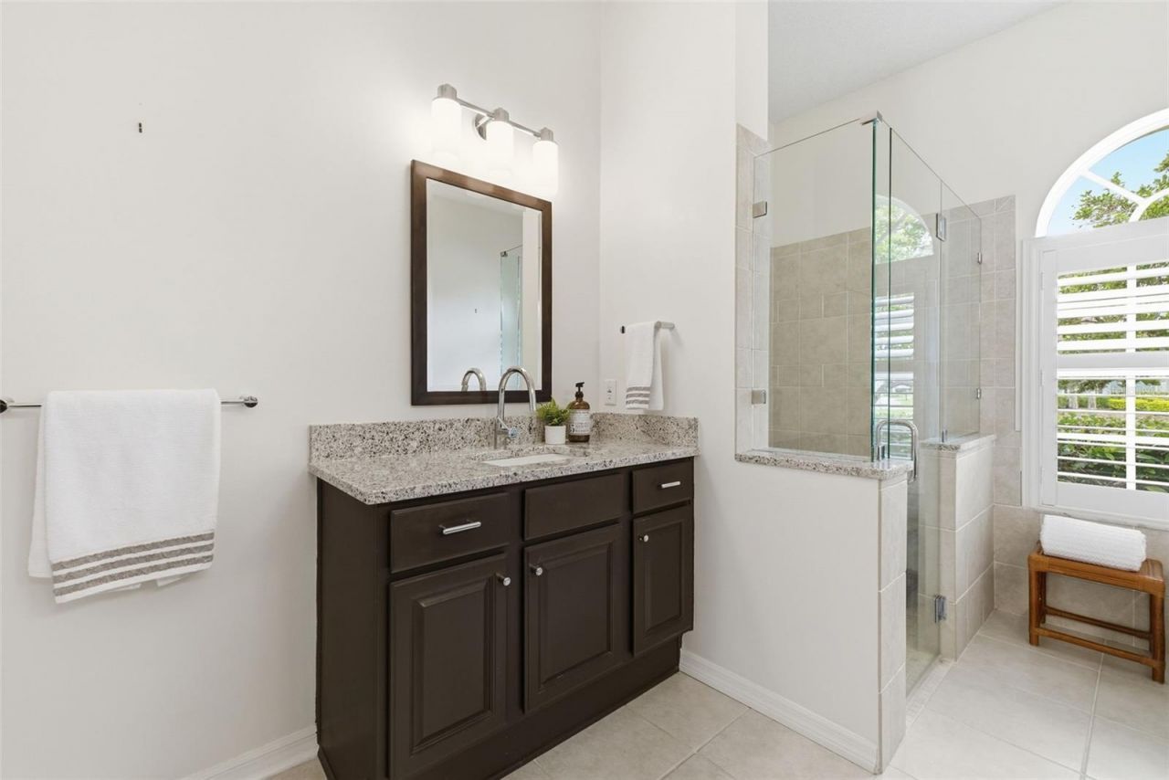 11902 Wandsworth Drive, Tampa, FL 33626 Photo