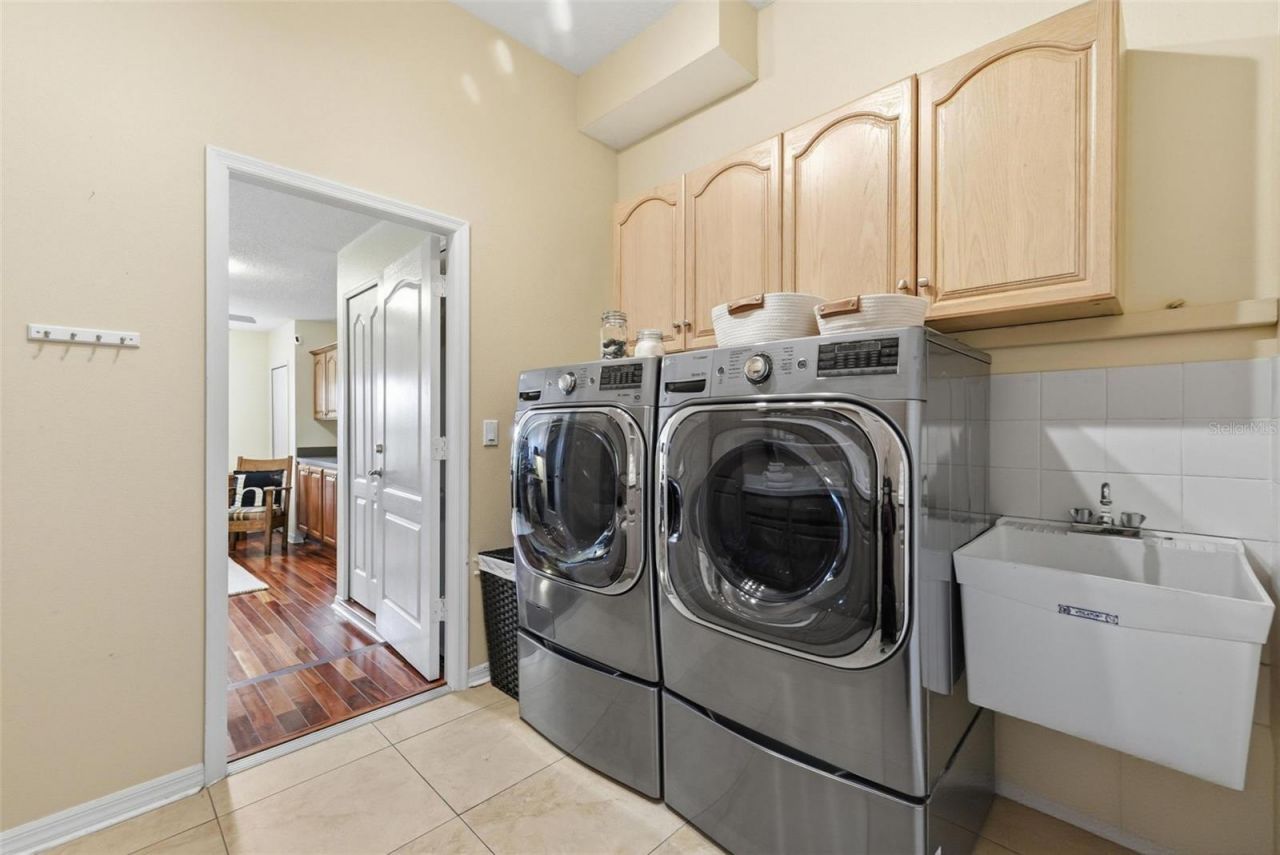 11902 Wandsworth Drive, Tampa, FL 33626 Photo