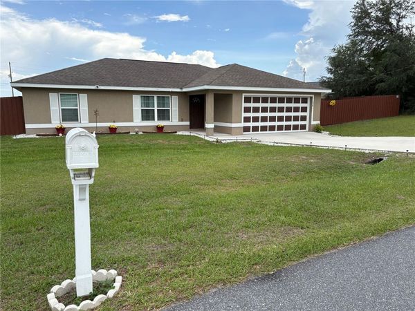 176 JUNIPER LOOP CIRCLE , OCALA, FL 34480