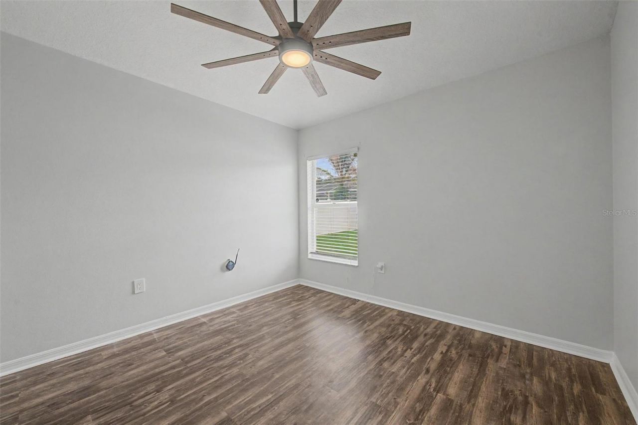 4021 Lithia Ridge Boulevard, Valrico, FL 33596 Photo