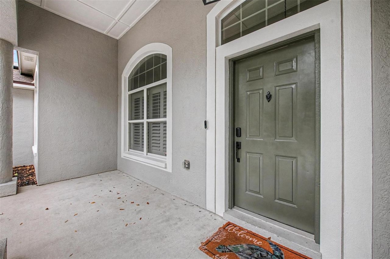 4021 Lithia Ridge Boulevard, Valrico, FL 33596 Photo
