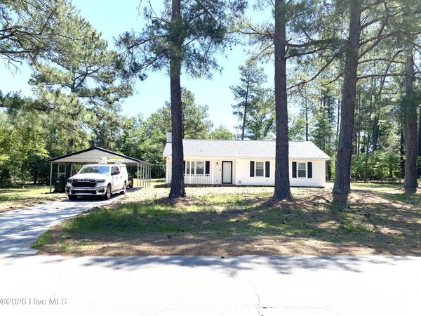 11821 Cypress Drive, Laurinburg, NC 28352