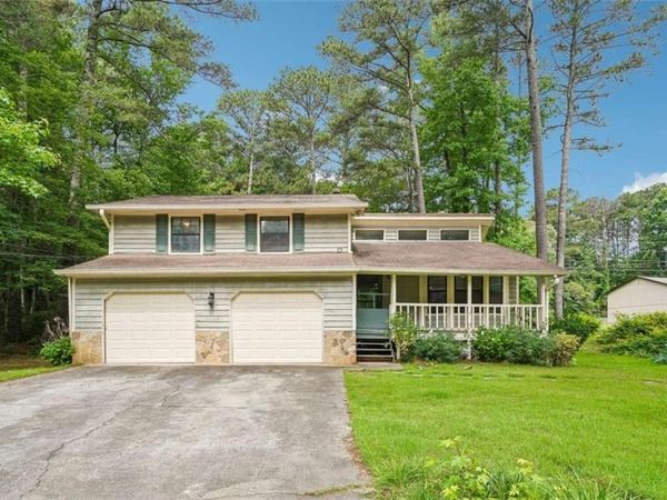 511 Ryan Place , Stone Mountain, GA 30087