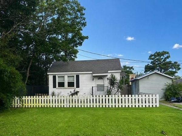 144 ELVIS Court , Metairie, LA 70001