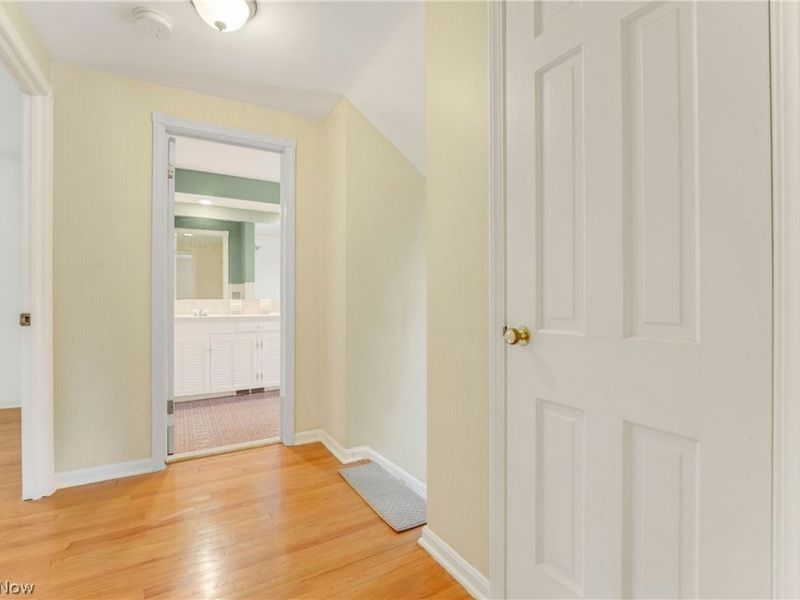 130 Grand Boulevard, Bedford, OH 44146 Photo 11