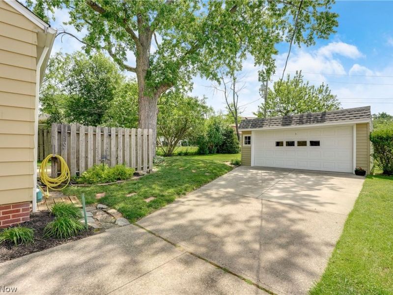 130 Grand Boulevard, Bedford, OH 44146 Photo 27