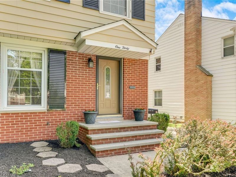 130 Grand Boulevard, Bedford, OH 44146 Photo 3