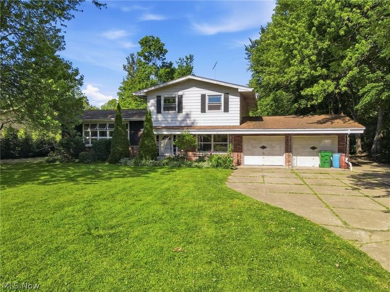 2648 River Road, Willoughby Hills, OH 44094 Photo 1