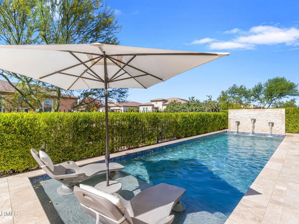 362 E VETERANS Way, Queen Creek, AZ 85140