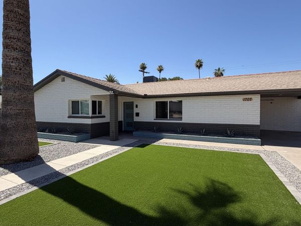 1707 W HIGHLAND Avenue, Phoenix, AZ 85015